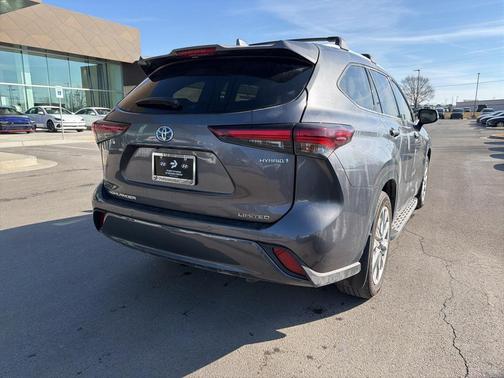 2024 Toyota Highlander Hybrid Limited