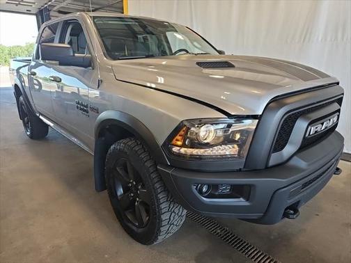 2019 RAM 1500 SLT