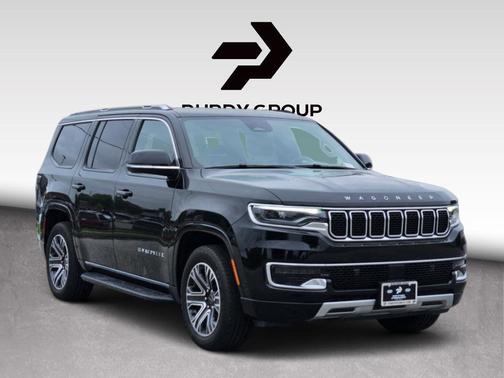 Diamond Black Crystal Pearlcoat 2025 Jeep Wagoneer Carbide 4x4