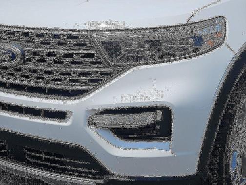 Star White Metallic Tri-Coat 2022 Ford Explorer XLT