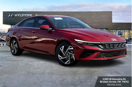 2024 Hyundai ELANTRA SEL