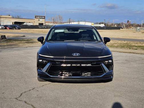 2026 Hyundai SONATA SEL