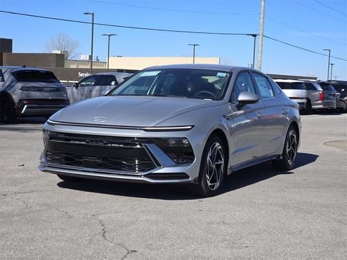 2026 Hyundai SONATA SEL