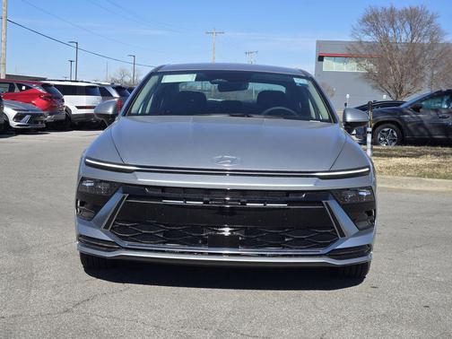 Aero Silver 2026 Hyundai SONATA SEL