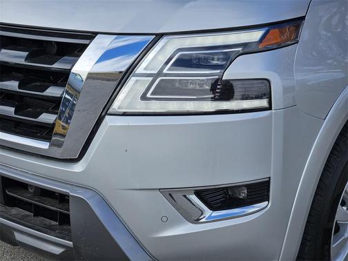 2024 Nissan Armada SV 2WD