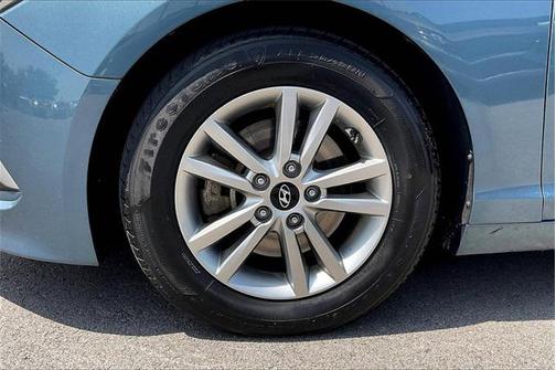 2017 Hyundai SONATA ECO