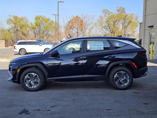 2026 Hyundai TUCSON Hybrid Blue SE