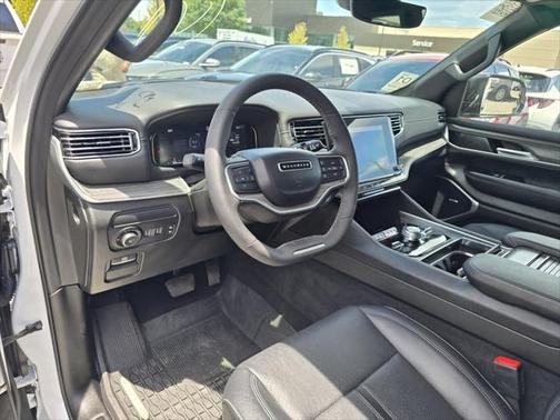 2024 Jeep Wagoneer L Series III 4x4