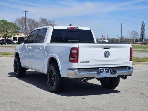 Bright White Clearcoat 2021 RAM 1500 Laramie