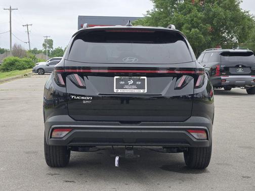 Phantom Black 2026 Hyundai TUCSON XRT