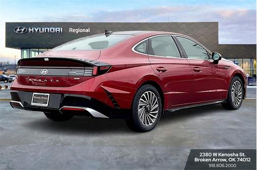 2025 Hyundai SONATA Hybrid Limited
