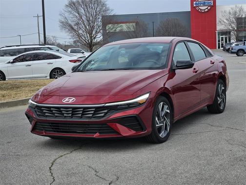 2025 Hyundai ELANTRA Sport