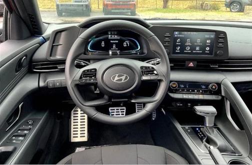 2025 Hyundai ELANTRA Sport