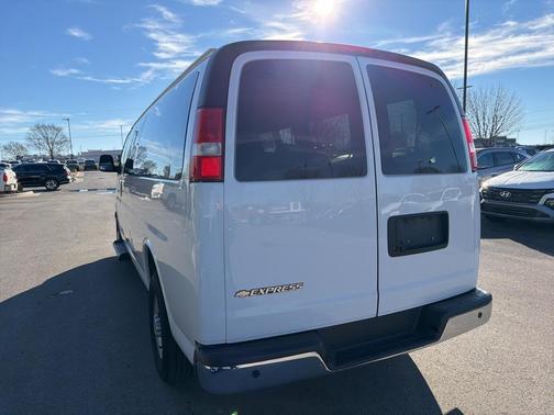 2023 Chevrolet Express 3500 RWD 3500 Extended Wheelbase LT
