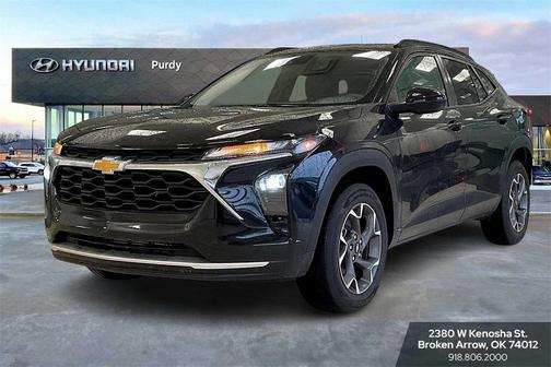 2024 Chevrolet Trax LT