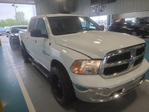 2018 RAM 1500 SLT