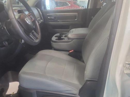 2018 RAM 1500 SLT