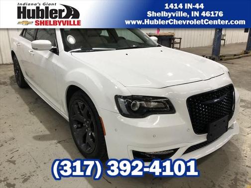 2023 Chrysler 300 Touring