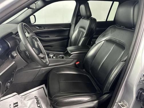 Silver Zynith 2024 Jeep Grand Cherokee 4xe Base