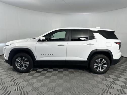 Summit White 2025 Chevrolet Equinox 1LT