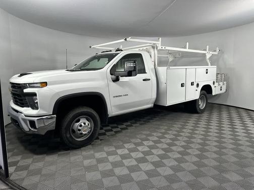 Summit White 2024 Chevrolet Silverado 3500 WT