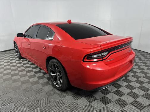 2015 Dodge Charger SXT