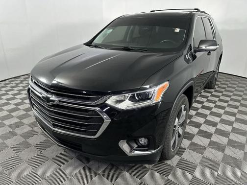 2021 Chevrolet Traverse LT Leather