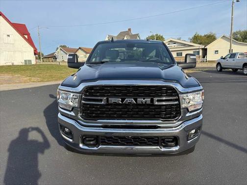 2024 RAM 2500 Big Horn Crew Cab 4x4 64' Box