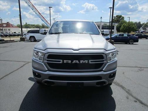 2019 RAM 1500 Big Horn/Lone Star Crew Cab 4x4 64' Box