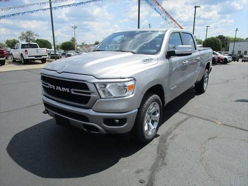 2019 RAM 1500 Big Horn/Lone Star Crew Cab 4x4 64' Box