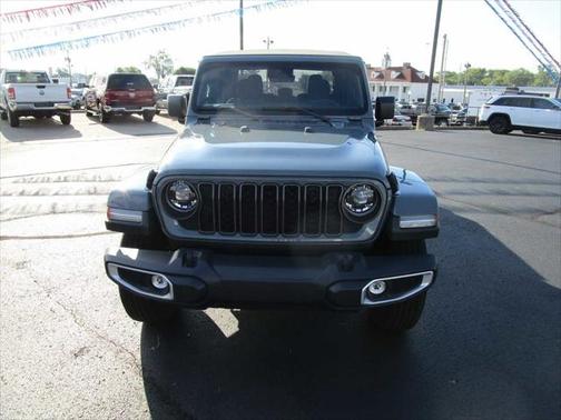 2024 Jeep Gladiator Sport S