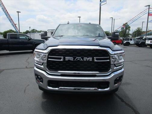 2024 RAM 2500 Big Horn Crew Cab 4x4 64' Box
