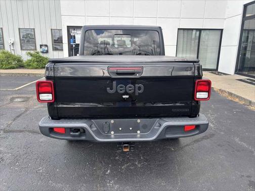 2021 Jeep Gladiator Sport S 4x4