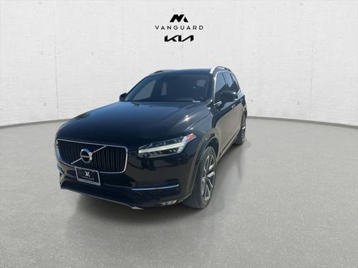 2019 Volvo XC90 T6 Momentum