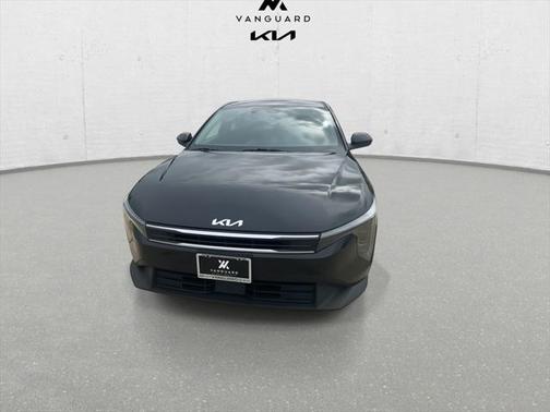 2025 Kia K4 LX