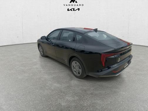 2025 Kia K4 LX