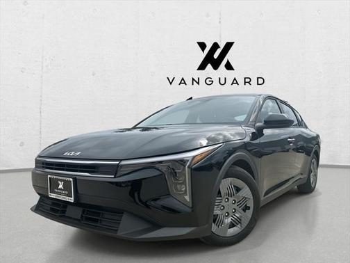 2025 Kia K4 LX