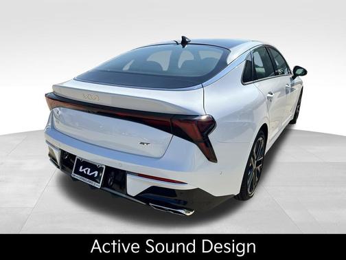 2026 Kia K5 GT