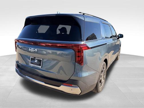 2026 Kia Carnival SX