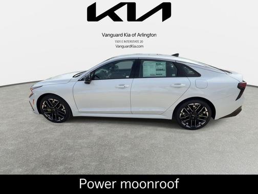 Snow White Pearl 2026 Kia K5 GT
