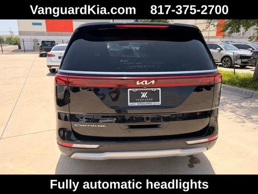 Aurora Black 2022 Kia Carnival LXS