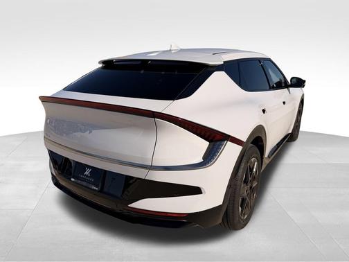 2025 Kia EV6 Wind