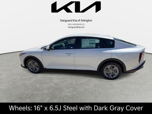 Snow White Pearl 2026 Kia K4 LX