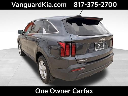 2023 Kia Sorento LX