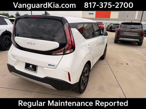 Snow White Pearl 2025 Kia Soul EX