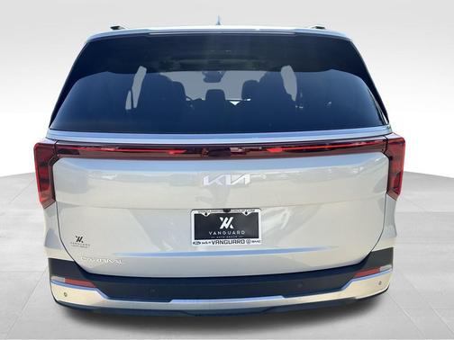2026 Kia Carnival SX