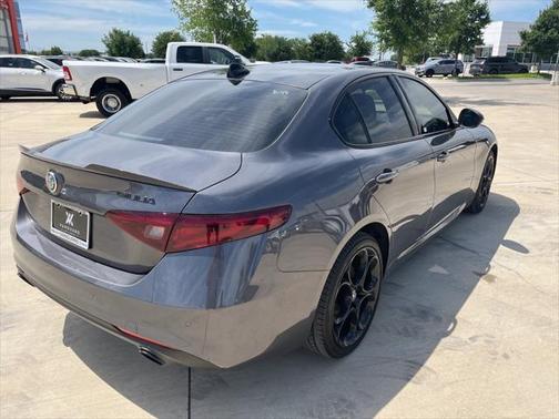 2022 Alfa Romeo Giulia Ti