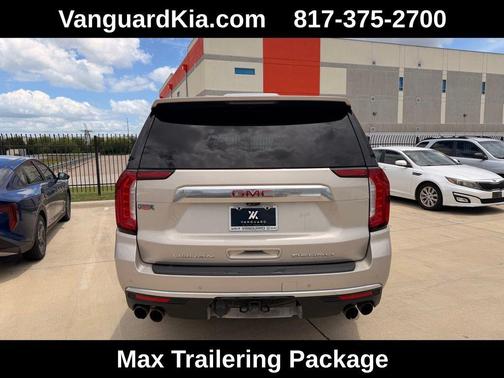 Pearl Beige Metallic 2022 GMC Yukon XL Denali