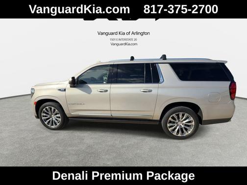 Pearl Beige Metallic 2022 GMC Yukon XL Denali