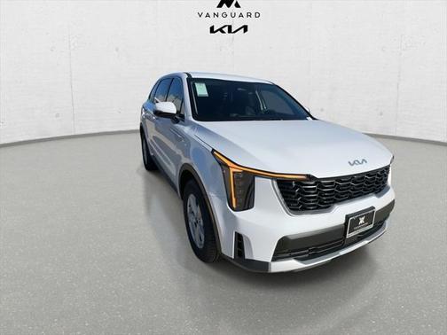 2025 Kia Sorento LX